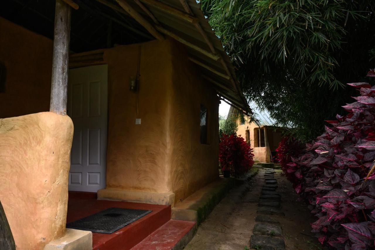 Anandavana Jungle Living By Lexstays - Kanthalloor-Marayur Extérieur photo
